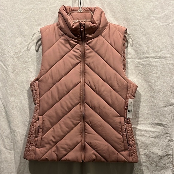 NY&C NWT Quilted vest size Medium zip up slant pockets mauve color - Picture 1 of 5